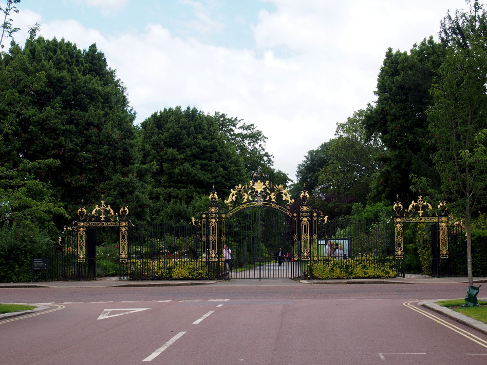 Regents Park 10 cosas que ver puerta rosaleda