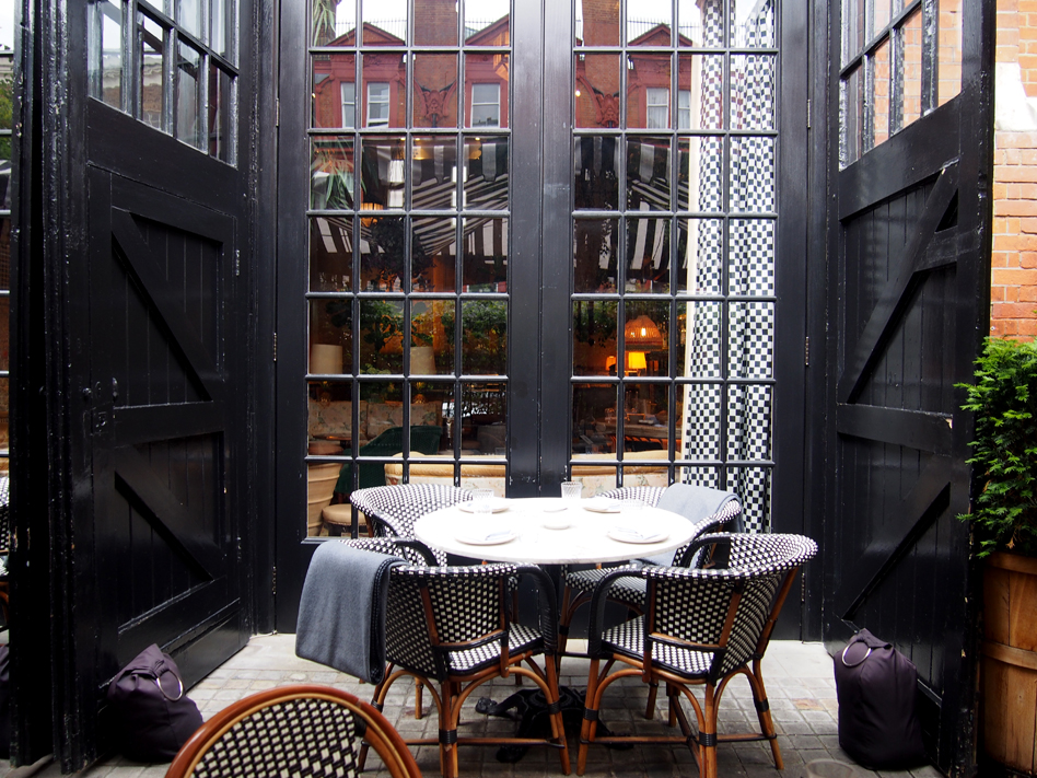 Chiltern Firehouse Hotel terraza
